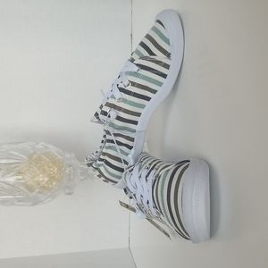 Bobbie Brooks Stripes Canvas Sneakers